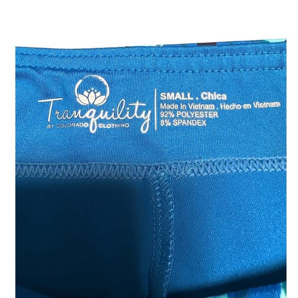 Tranquility by Colorado Clothing Blue Geometric Athletic Skort Size Small - Picture 5 of 6